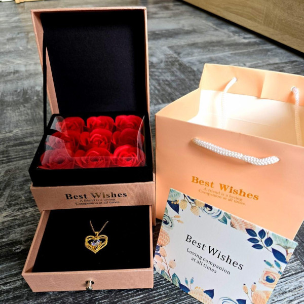 Подарочный набор роз из мыла Best Wishes Нiart Love, 9 штук в розовой коробке с кулоном Сердце