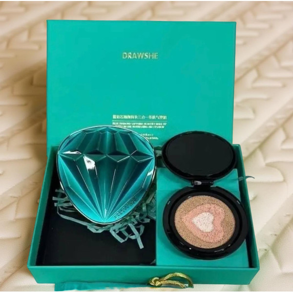 Трехцветный тональный кушон Drawshe Emerald Crystal Glow, сменный блок, увлажнение, 24 г