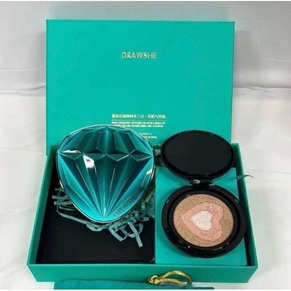 Трехцветный тональный кушон Drawshe Emerald Crystal Glow, сменный блок, увлажнение, 24 г