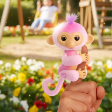 Інтерактивна мавпа Fingerlings Happy Monkey Bella (red)