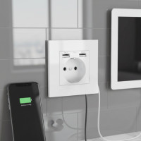 Розетка пластиковая с заземлением и двумя USB портами Coswall White